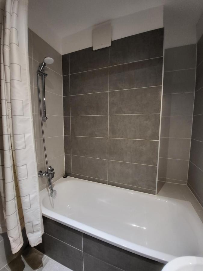 Sdp Marina Apartment Budapeşte Dış mekan fotoğraf